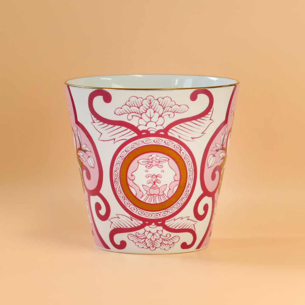 Old Imari floral pattern rock cup, wine red.