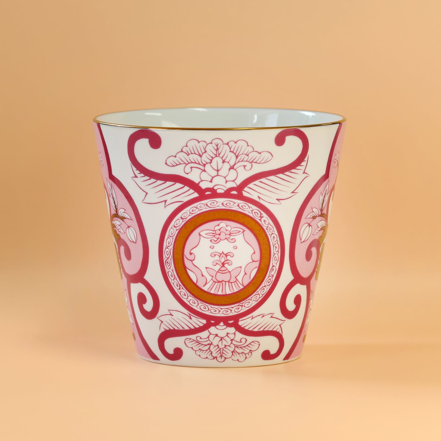 Old Imari floral pattern rock cup, wine red, in a presentation box.
