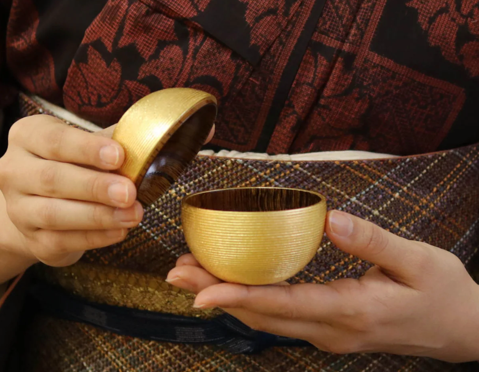 Kanazawa Gold Leaf Trinket Box — Thousand Stripes (Ball Shape)